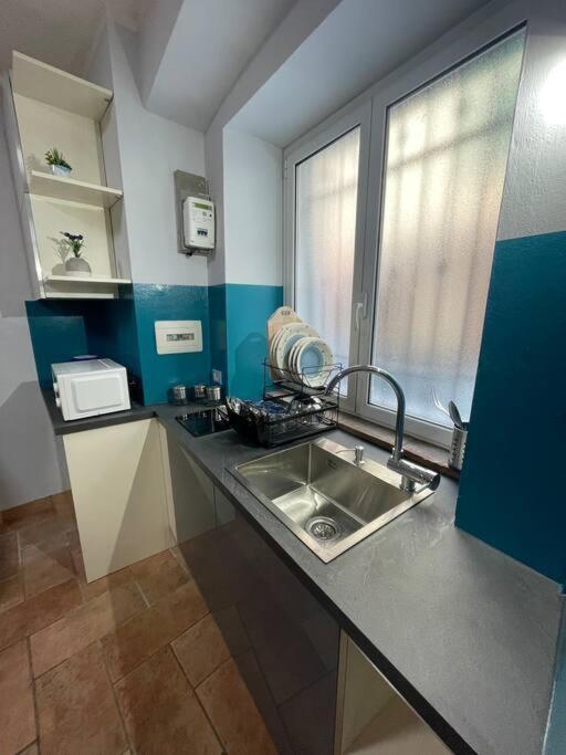 Perugia Home Apartment La Finestra Di Fronte Bagian luar foto