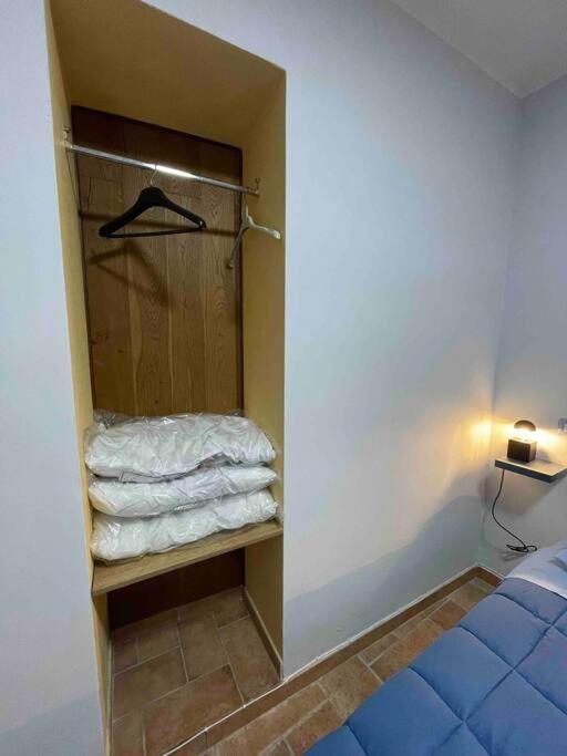 Perugia Home Apartment La Finestra Di Fronte Bagian luar foto